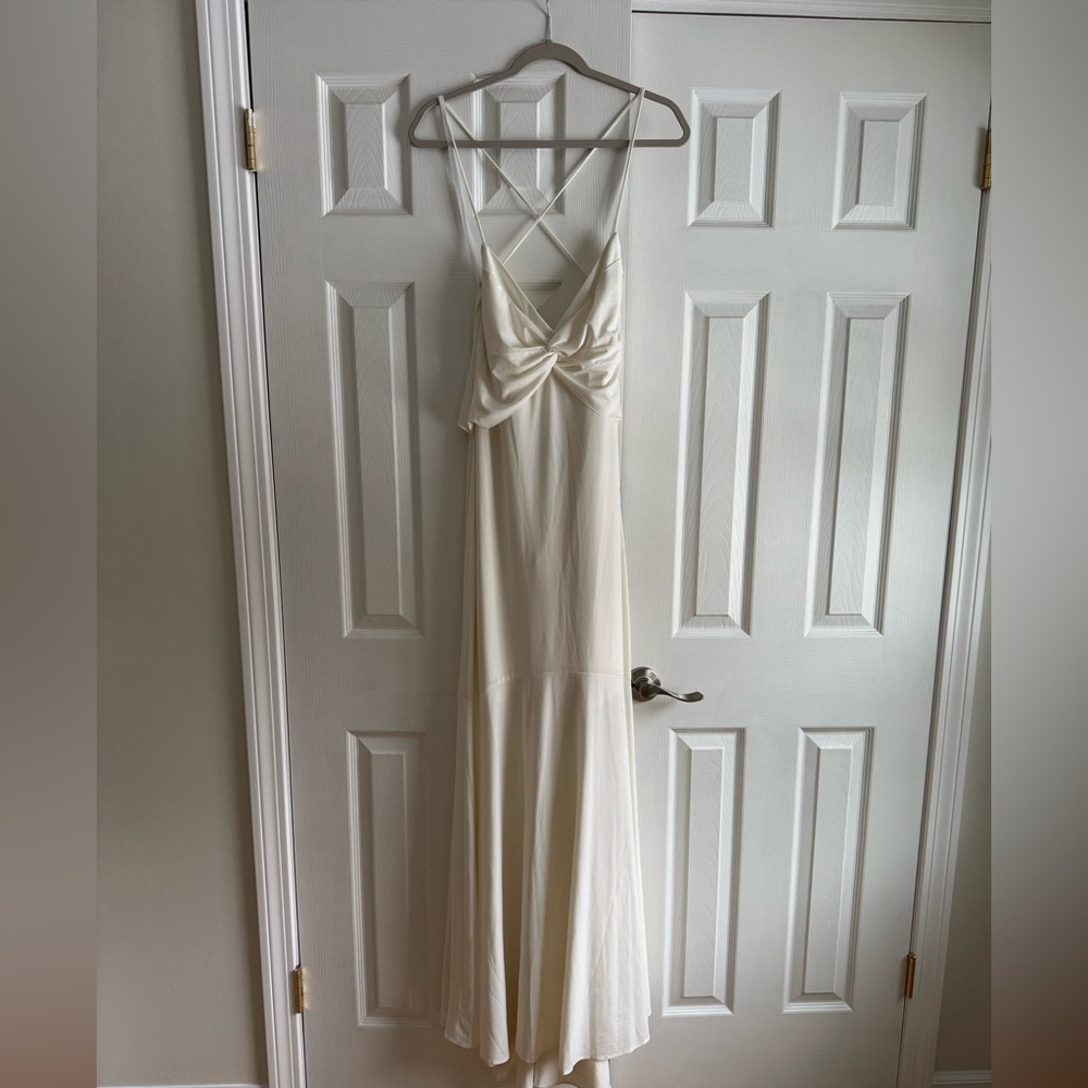 Vera Wang Cream Strappy Maxi Dress